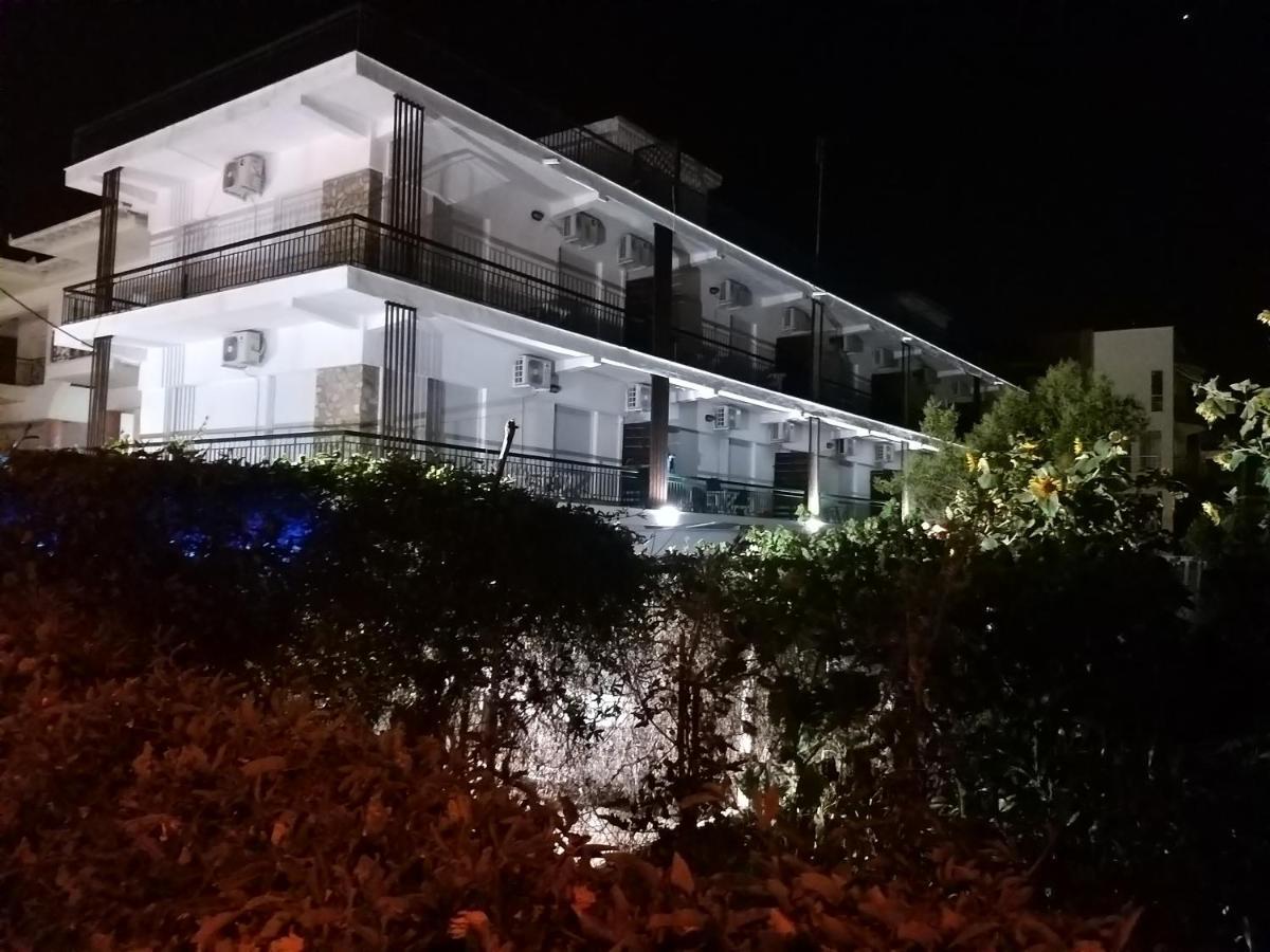 Samakovlis Apartments Nea Michaniona Extérieur photo